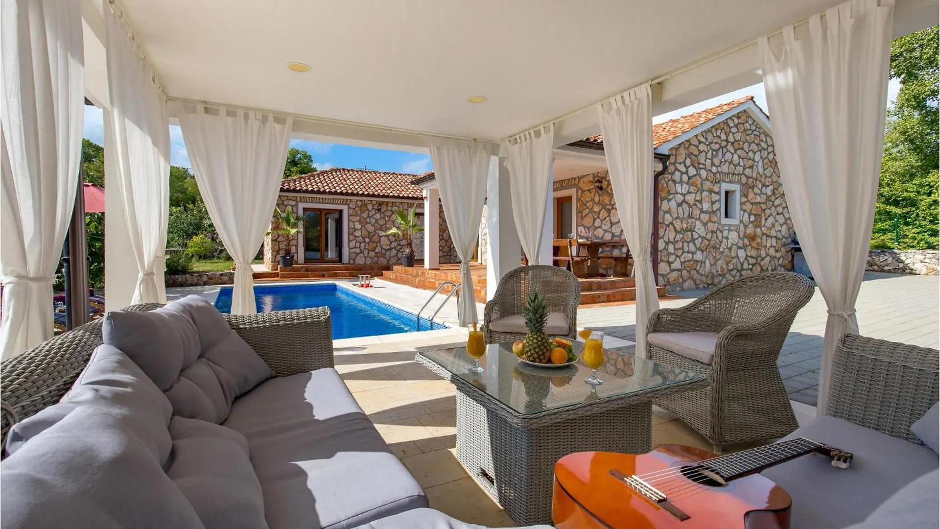 Awesome Home In Gostinjac With Kitchen Croazia