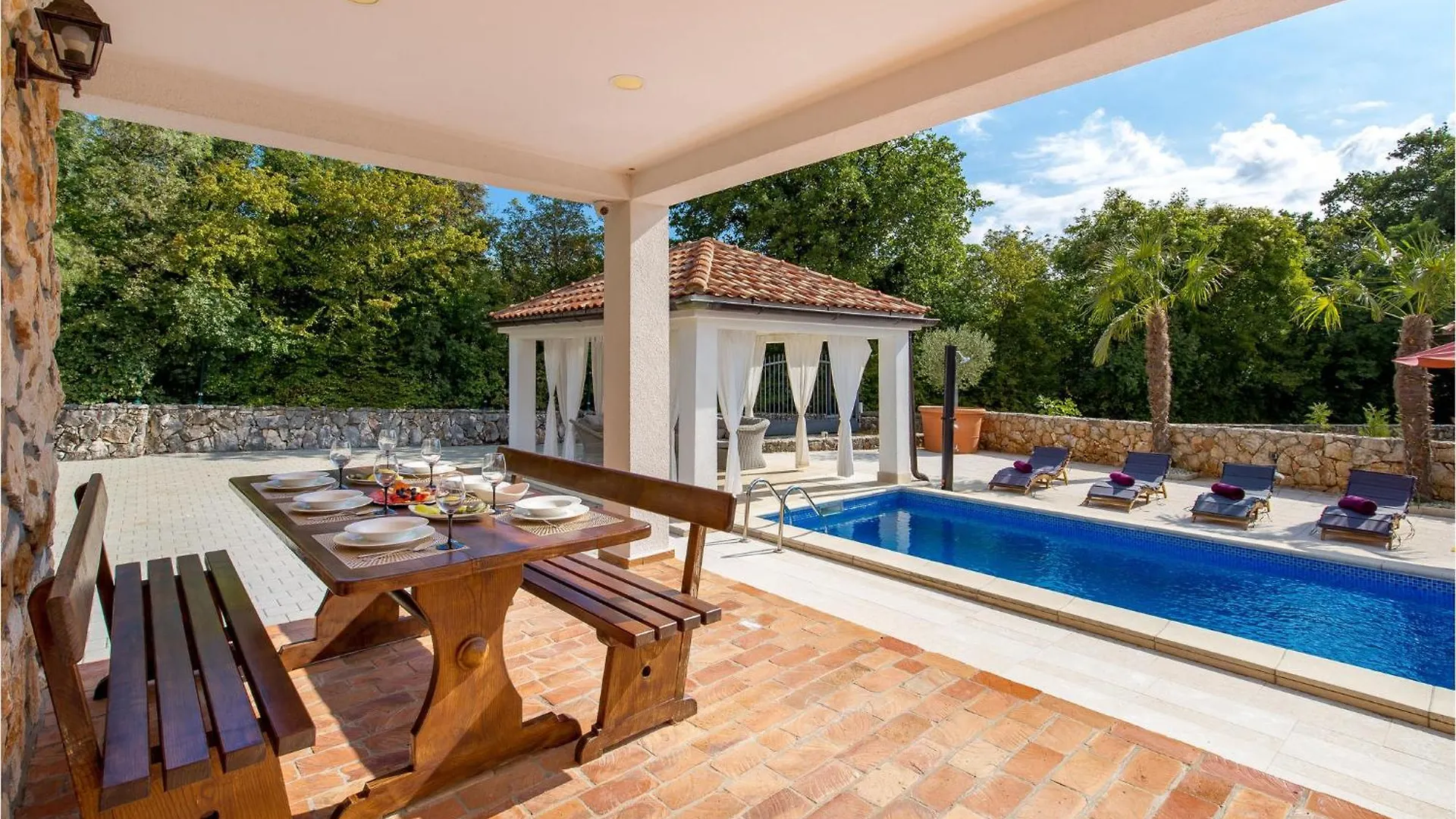 Awesome Home In Gostinjac With Kitchen